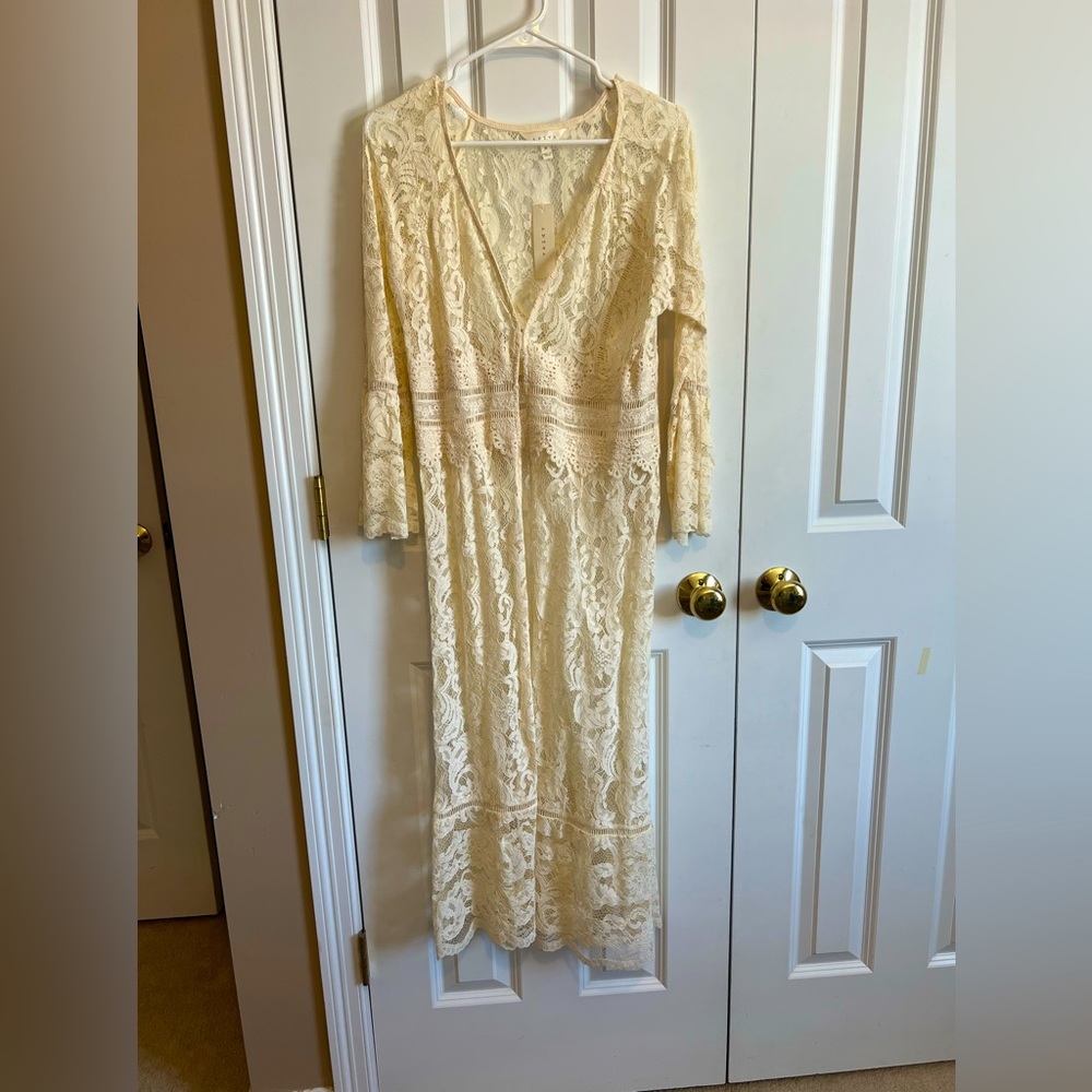 NWT Lace Cover-Up